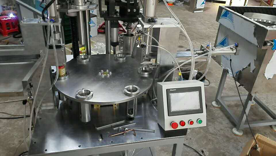 硬管玻璃胶灌装机细节图